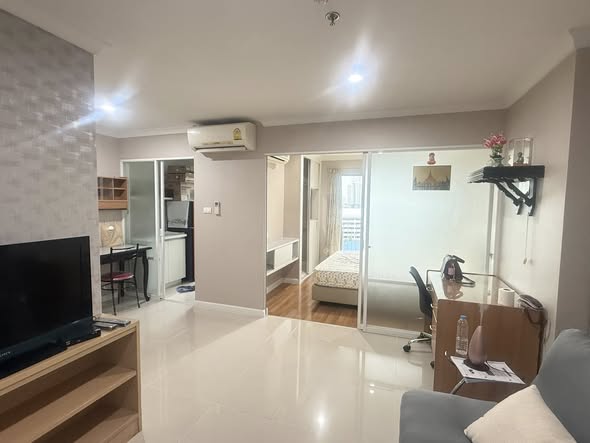 bedroom of Lumpini Place Rama 9 – Ratchada