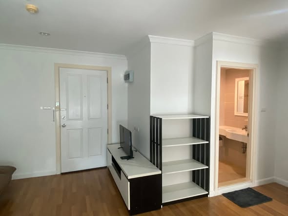 room interior of Lumpini Place Rama 9 – Ratchada