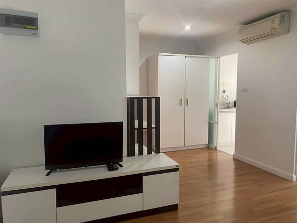 room interior of Lumpini Place Rama 9 – Ratchada