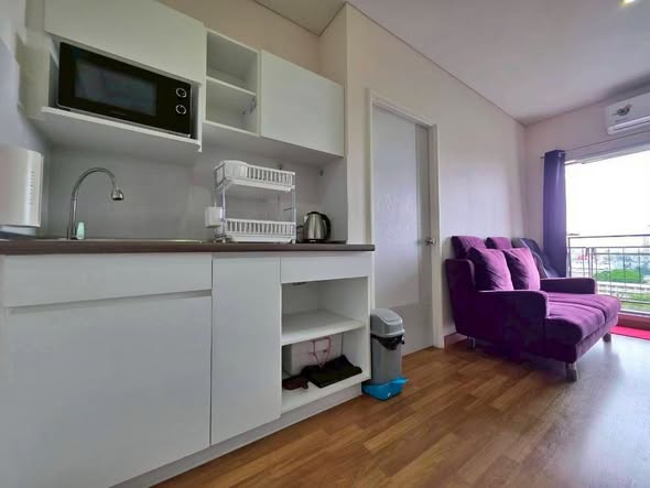 living room and bedroom of Lumpini Place Ratchada-Sathu