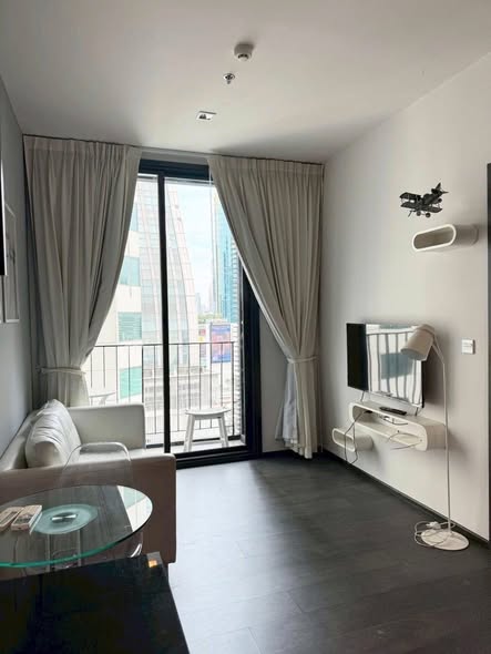 bedroom and living room of Lumpini Place Suksawat – Rama 2