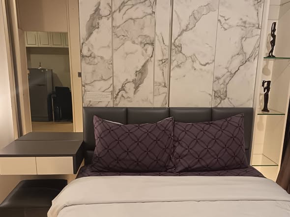 bedroom of Lumpini Suite Phetchaburi – Makkasan