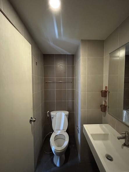 bathroom of Lumpini Ville Pranangklao – Riverview.