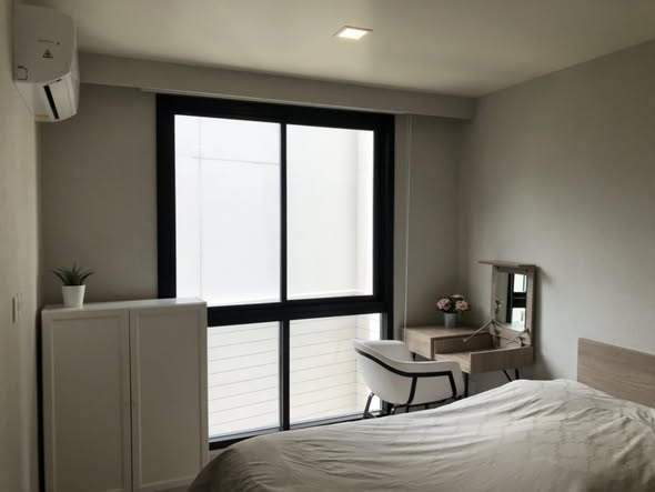 bedroom and room interior of Maestro 03 Ratchada-Rama 9