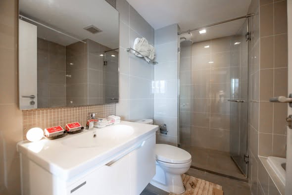 bathroom of Maestro 39 Sukhumvit 39