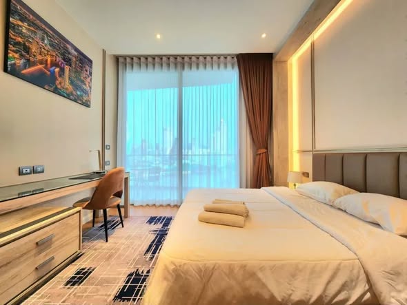 bedroom of Magnolias Waterfront Residences