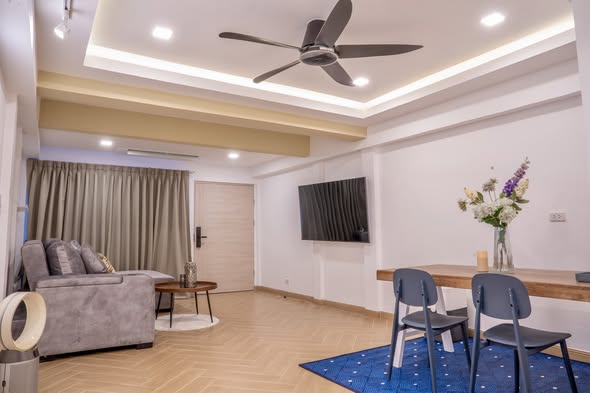 Malanan Modern Townhome