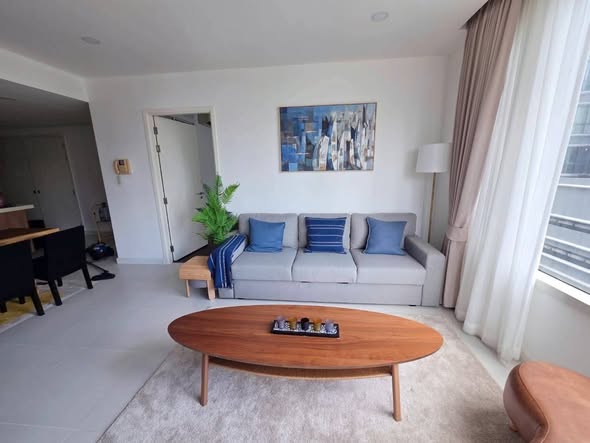 living room of Manhattan Chidlom