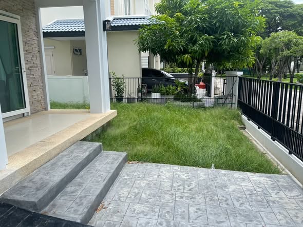 Mantana Bangna KM.13 มัณฑนา บางนา กม.13