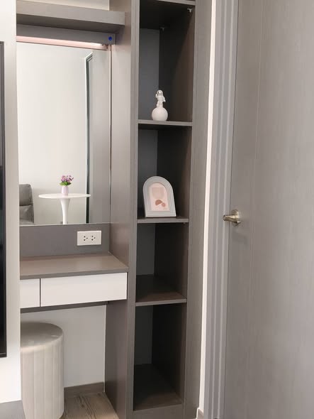 bathroom of Maroon Ratchada 32 (สำนักงานขาย)