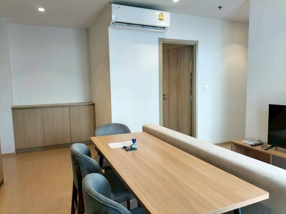 room interior of Maru Ladprao 15 : มารุ ลาดพร้าว 15