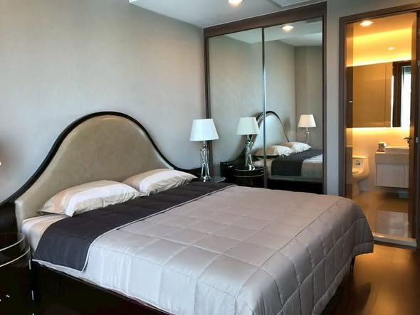 bedroom of Menam Residences Condominium