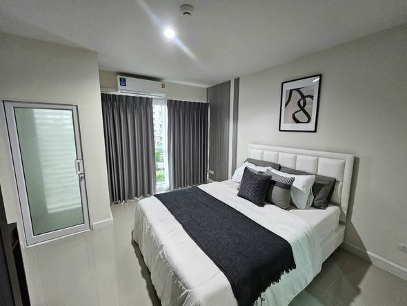 bedroom of Metro Park Sathorn phase 2/2