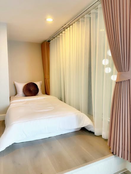 bedroom and room interior of Metro Sky Prachachuen