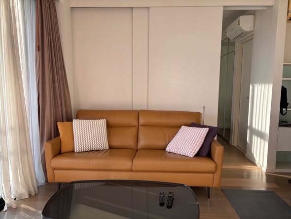 bedroom and living room of Mode Sukhumvit 61
