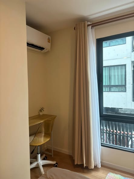 bedroom of Modern Condo Bang Phlat Tower B,