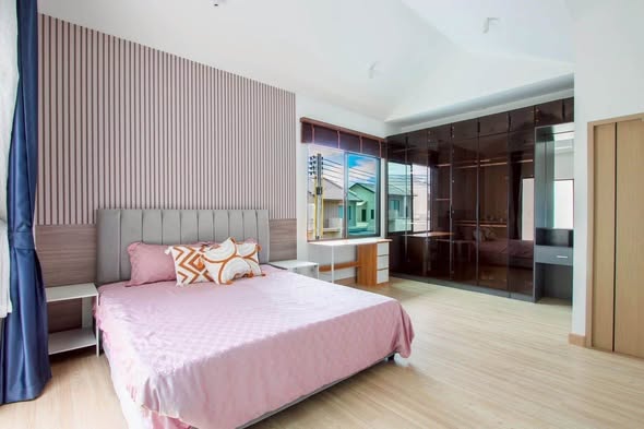 bedroom and room interior of Modern House Eakchai46
