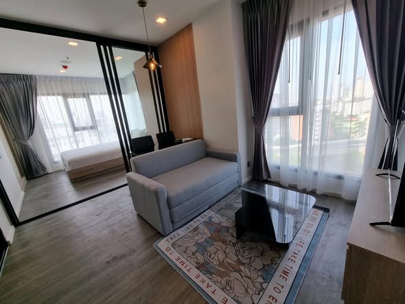 living room and bedroom of Modiz Sukhumvit 50 โมดิซ สุขุมวิท 50