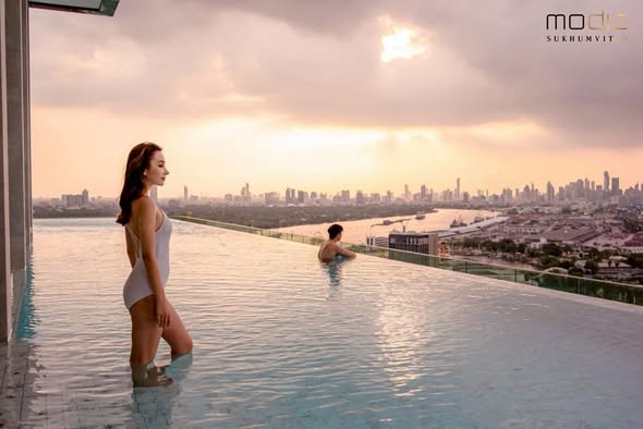 pool of Modiz Sukhumvit 50 โมดิซ สุขุมวิท 50