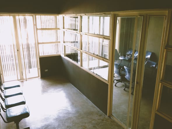 room interior of MÉTIER Rama 9