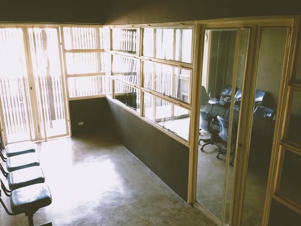 room interior of MÉTIER Rama 9