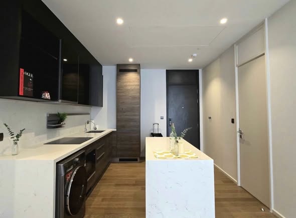 room interior and kitchen of MUNIQ LANGSUAN