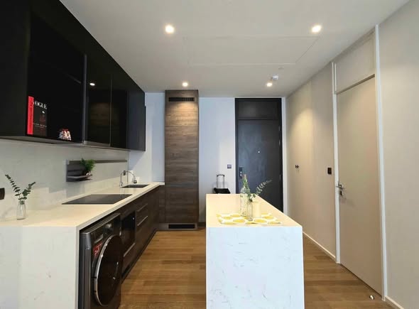 room interior and kitchen of MUNIQ LANGSUAN
