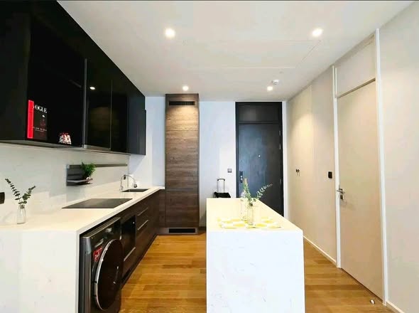 room interior and kitchen of MUNIQ LANGSUAN