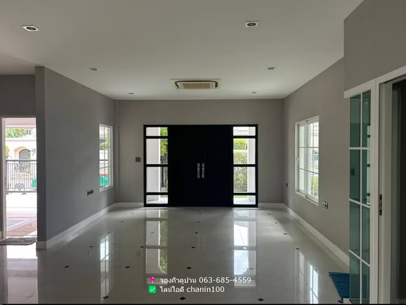 room interior of Nantawan Bangna Km. 7