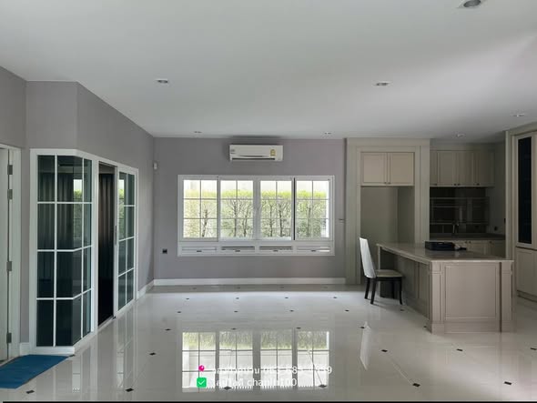 room interior and kitchen of Nantawan Bangna Km. 7
