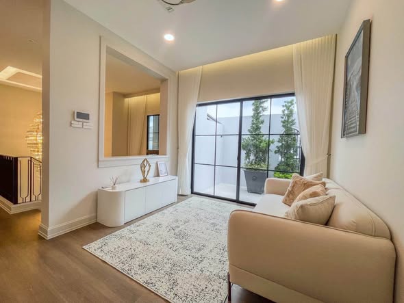 living room and room interior of Nantawan Rama 9 Srinakarin