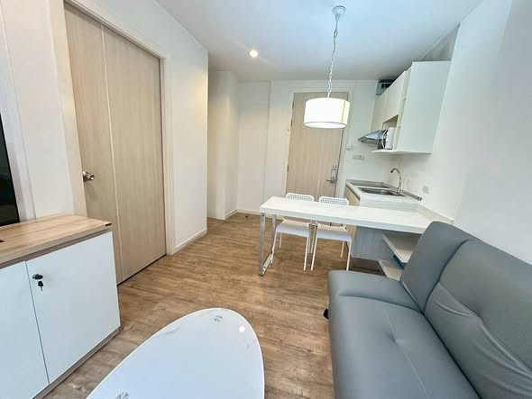 Neo Seaview Condo