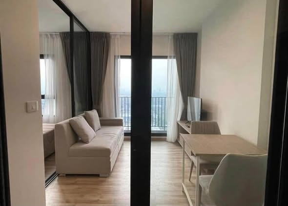bedroom of Niche MONO Sukhumvit Bearing