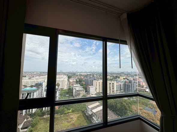 Niche MONO Sukhumvit Bearing