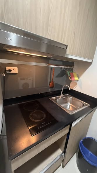 kitchen of Niche MONO Sukhumvit Bearing