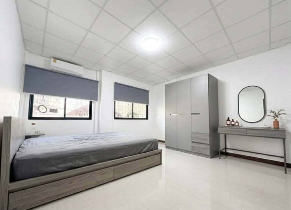 bedroom and room interior of Nirun Condo Phuengmee 50