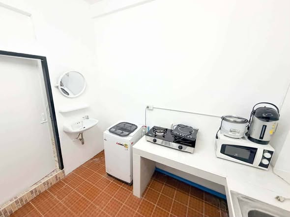 Nirun Condo Phuengmee 50