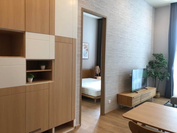 bedroom and room interior of Noble Around Sukhumvit 33