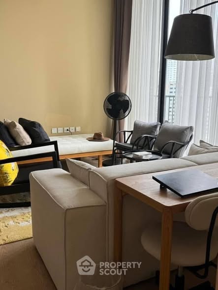 living room of Noble BE 19