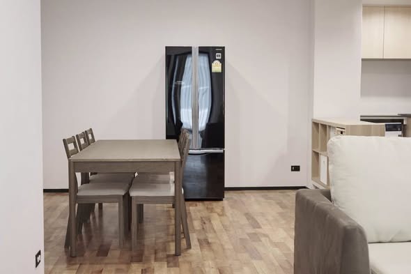 room interior of Noble Ora