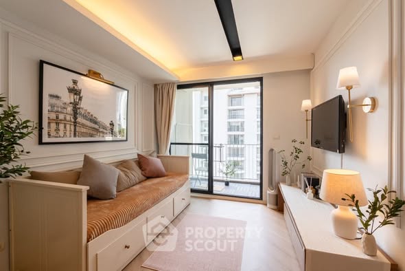 bedroom of Noble Ploenchit
