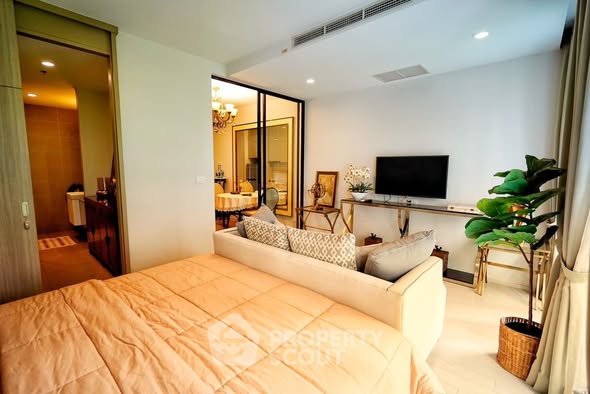 bedroom of Noble Ploenchit
