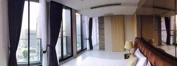 bedroom of Noble Ploenchit