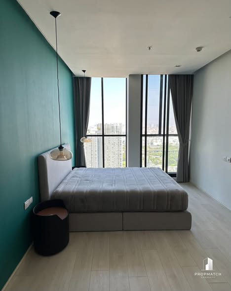 bedroom of Noble Ploenchit