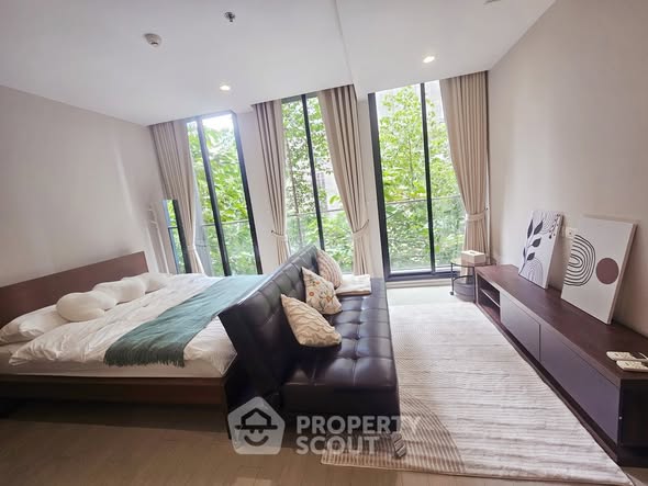 Noble Ploenchit