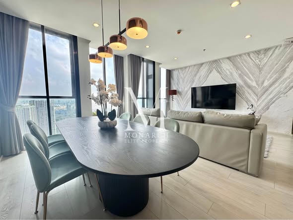 living room of Noble Ploenchit