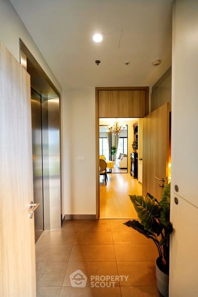 room interior of Noble Ploenchit