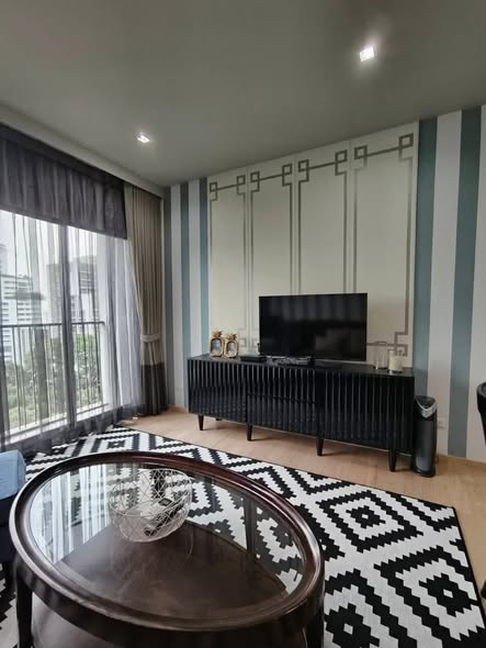 living room and bedroom of Noble Refine