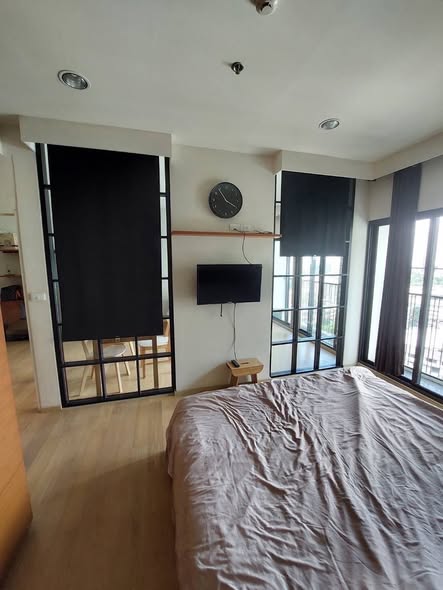 bedroom and room interior of Noble Reform