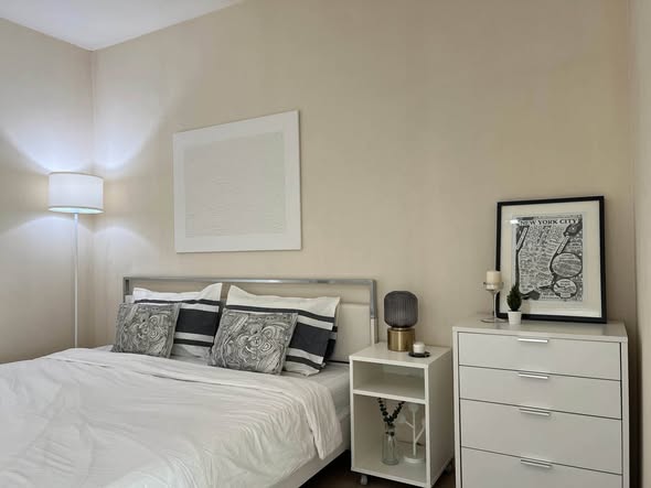 bedroom of Noble Remix